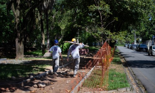 Volta Redonda: revitalização do Jardim dos Inocentes entra em nova etapa